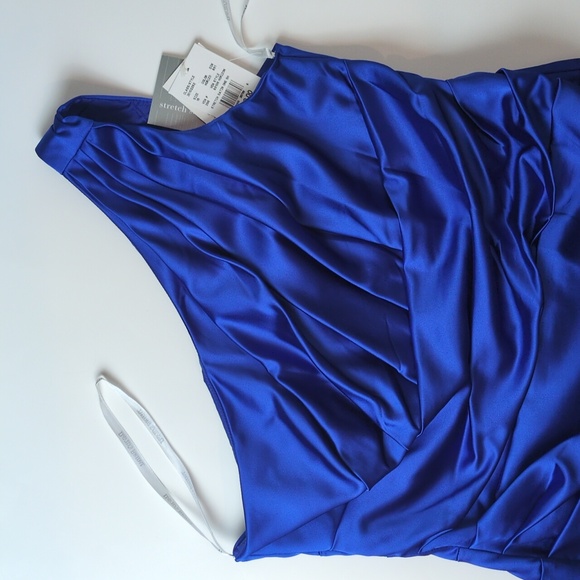 David's Bridal One Shoulder Asymmetrical Ruched Horizon Blue Cocktail Dress 16 - Picture 4 of 16